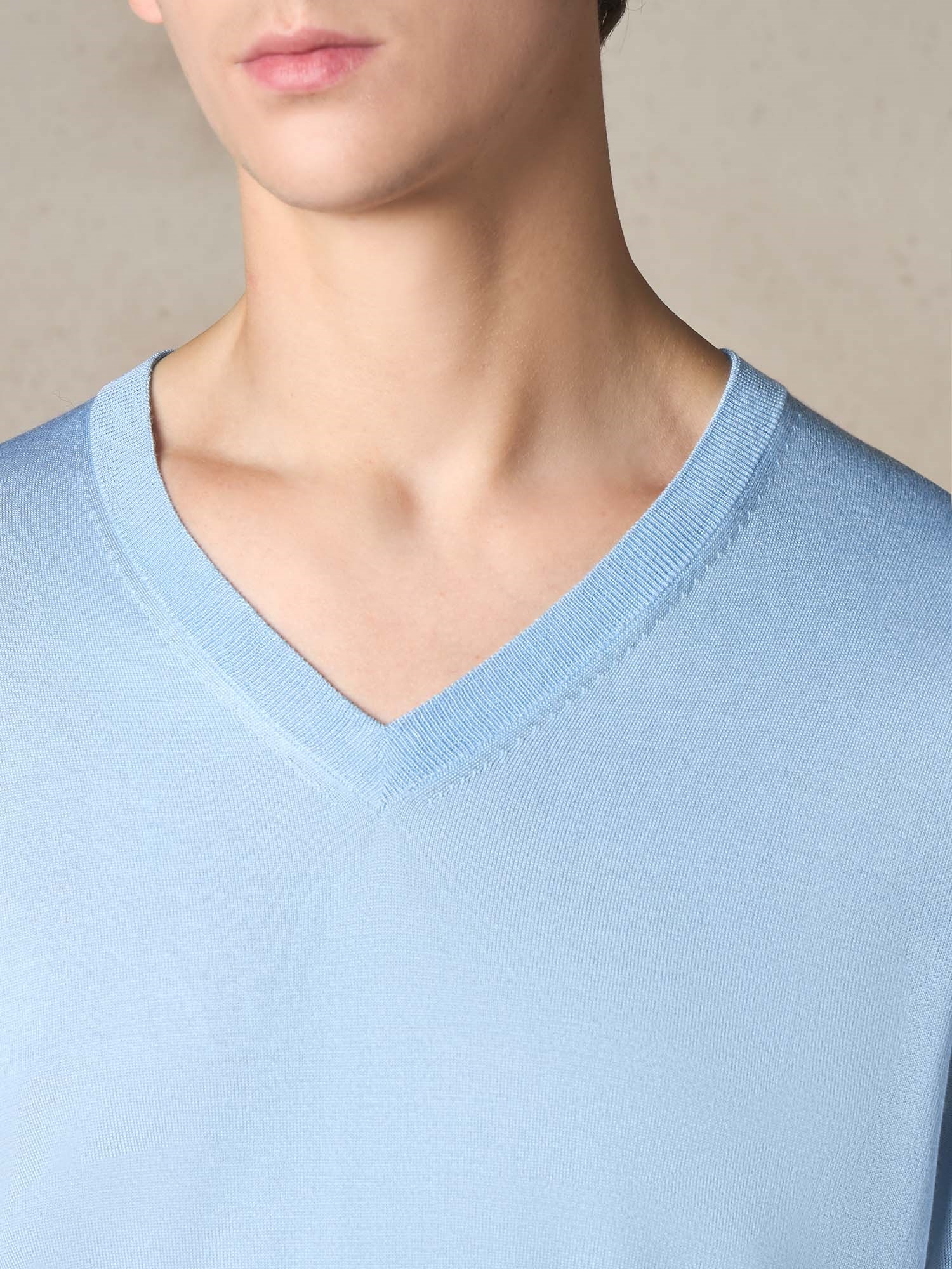 Ballantyne SILK AND CASHMERE V-NECK JUMPER - COD. B2P001 16S05 13182